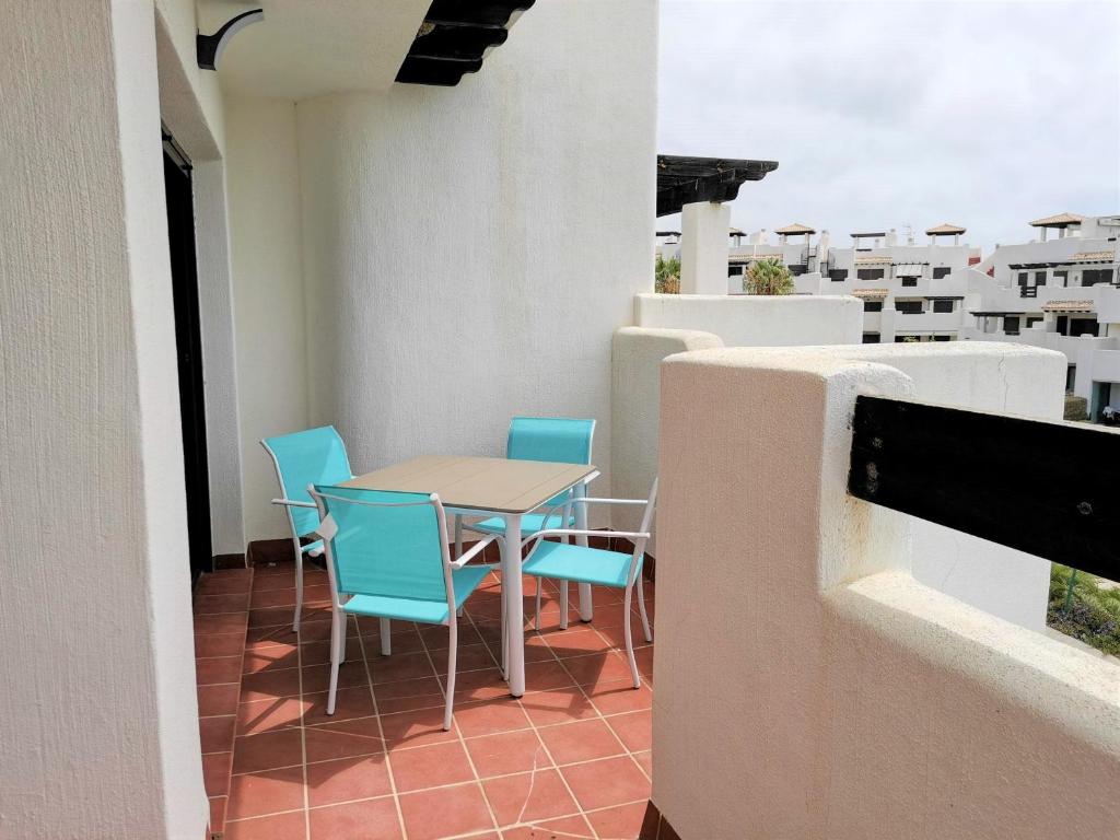 Balkón nebo terasa v ubytování Apartamento VeraTespera - Cerca de la Playa con WiFi, Piscina y Ocio Familiar