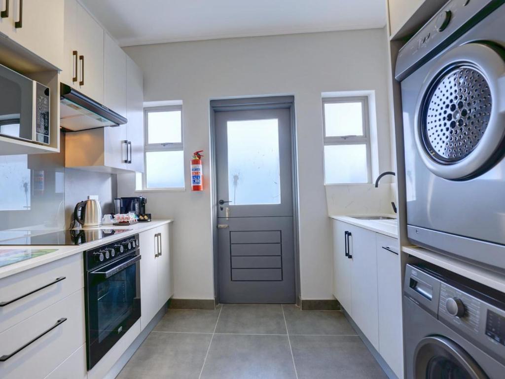 Harvil House - Image 12