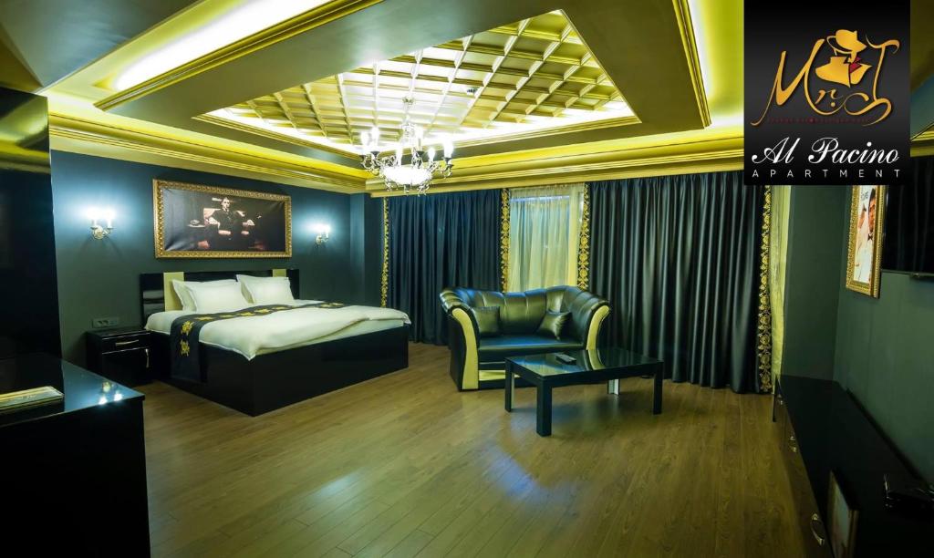 Mr.I Boutique Hotel & Bar - Al Pacino - Appartement Met Uitzicht Op Het Balkon Lake