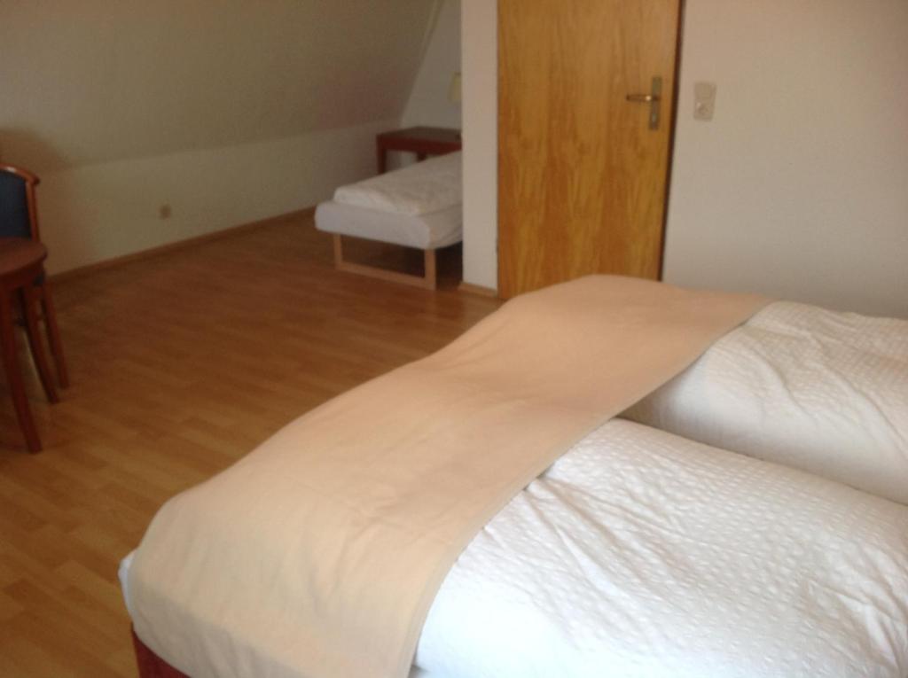 Pension Altstadt Garni - Habitación Triple