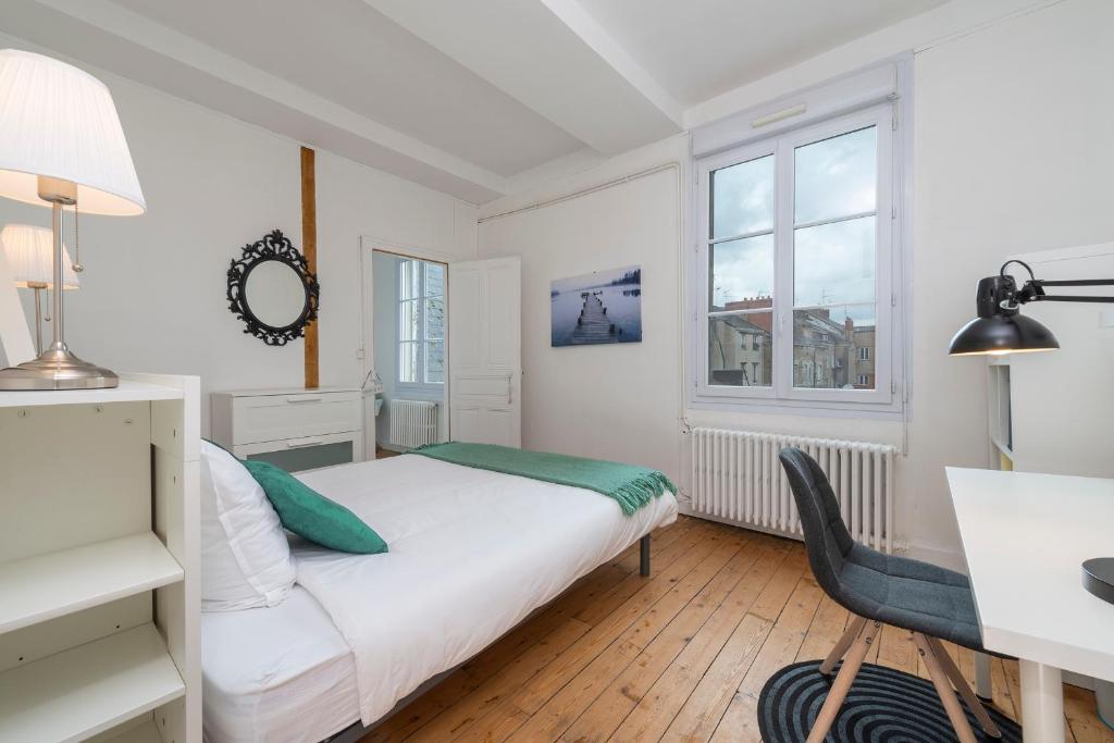 Appartement Coeur de Ville rue Saint-Laud - 