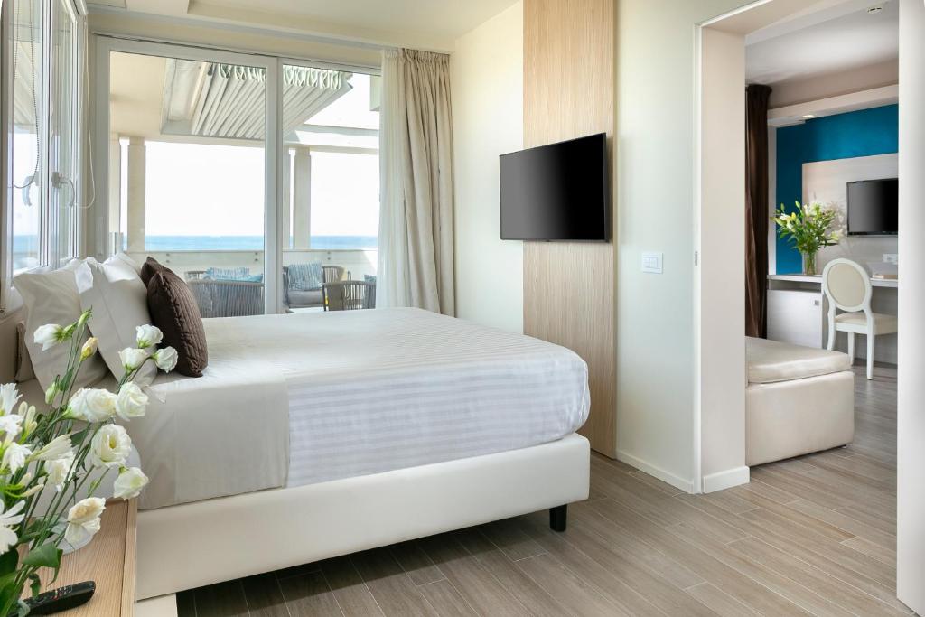 Hotel Ambasciatori - Resim 39