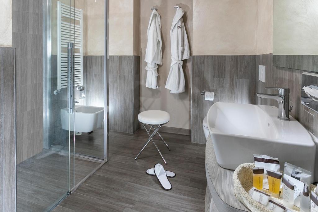 Hotel Ambasciatori - Resim 44