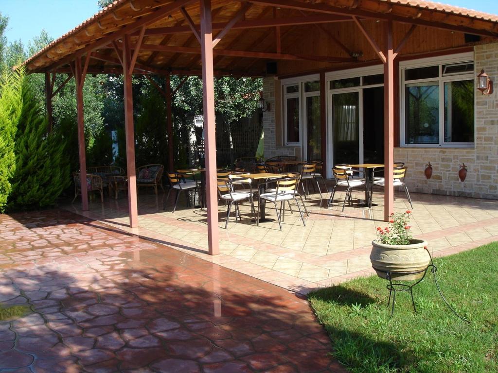 Zahrada ubytování Bungalows Camping Kouyoni