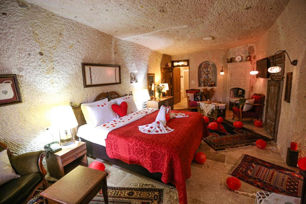 Postel nebo postele na pokoji v ubytování Turkish Cave House