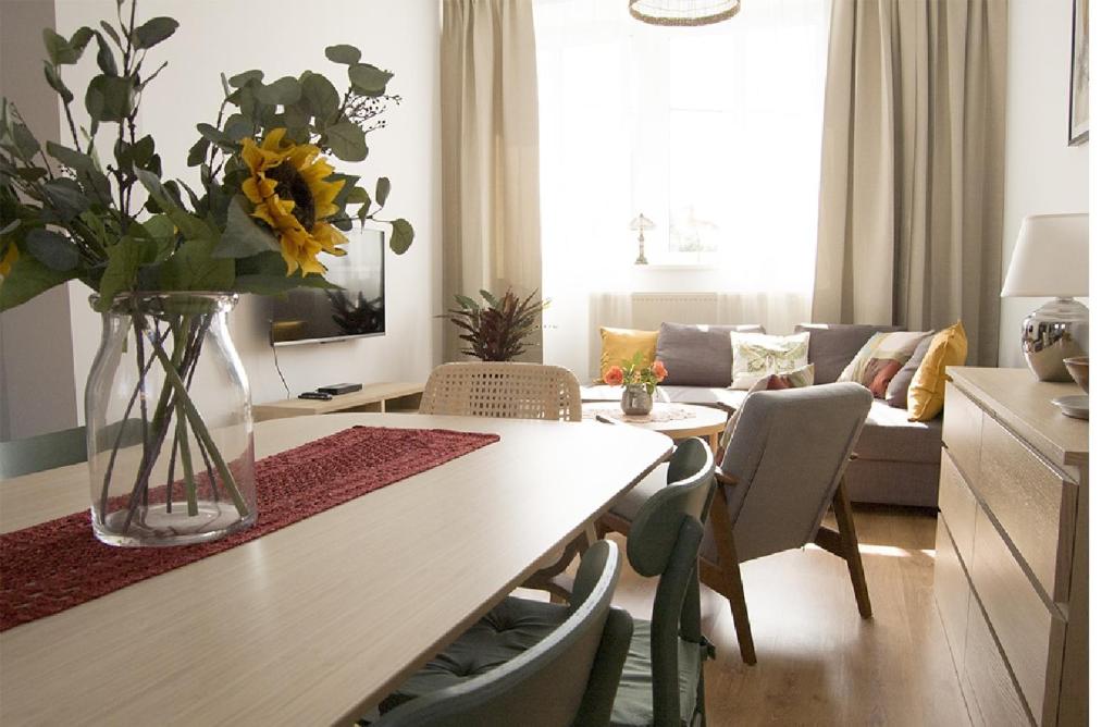 Posedenie v ubytovaní Apartament na Jeziornej