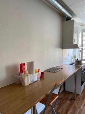 Kuchyň nebo kuchyňský kout v ubytování Helsingborgs Vandrarhem, Helsingborg Hostel