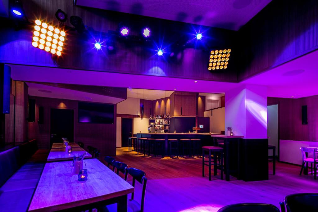 Stadthotel am Römerturm - Resim 24