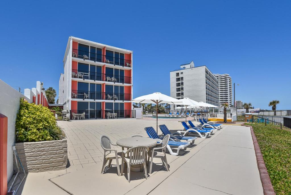 Cove Motel Oceanfront photo