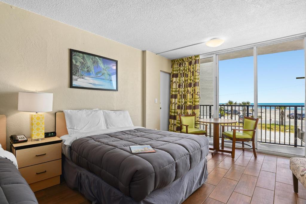 Cove Motel Oceanfront - 