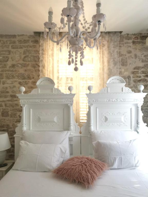 L&L Rooms Royal - 11