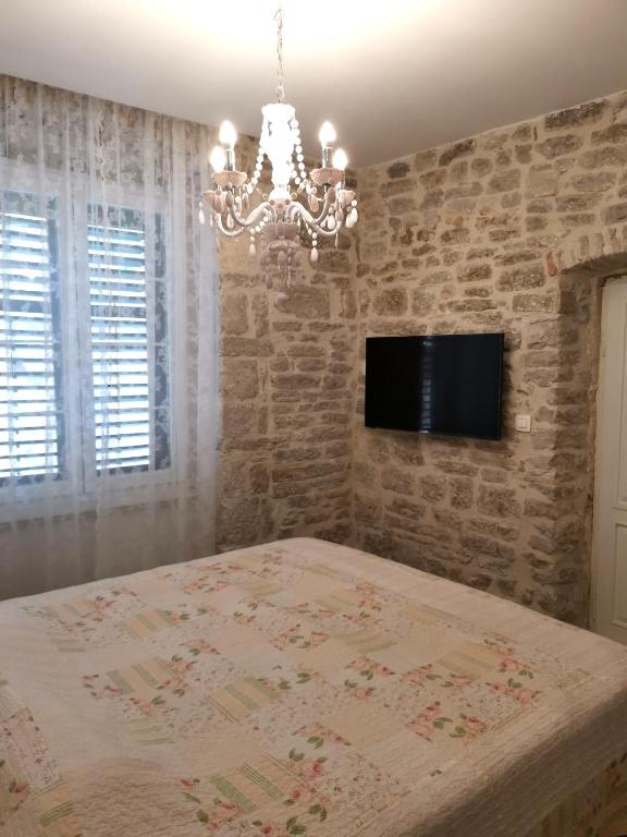 L&L Rooms Royal - 12