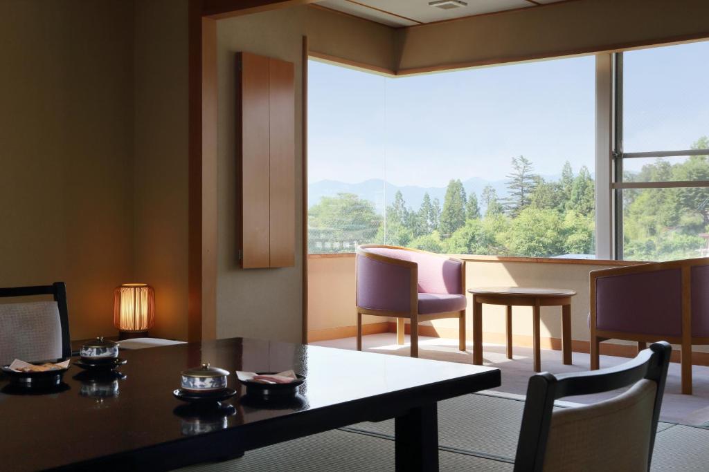 Kami no yama Azumaya - Kamer In Japanse Stijl