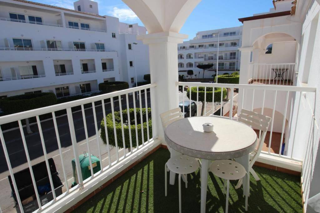 Balkon lub taras w obiekcie Apartamento-Solárium playa Marina de la Torre