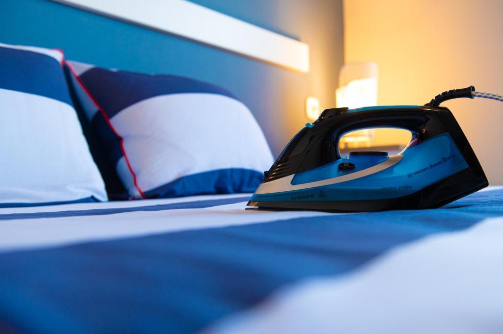 Central Marine Flat - 16