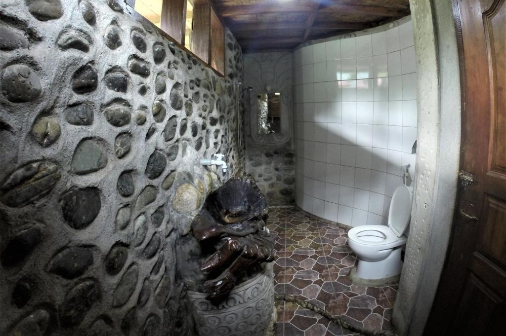 Koupelna v ubytování Garden Inn