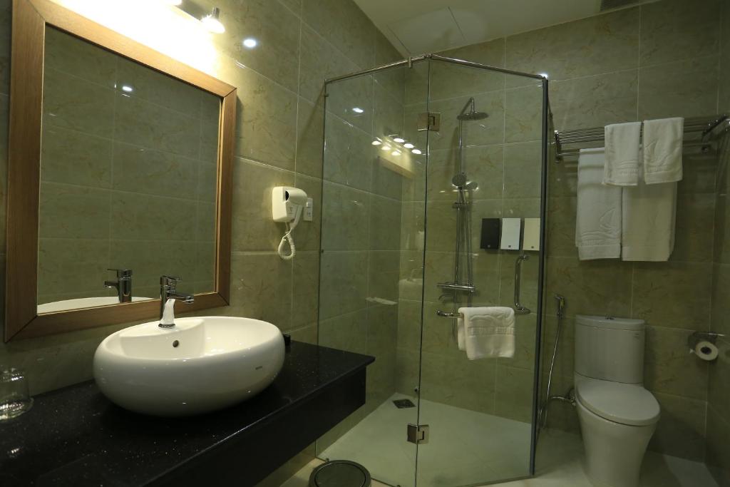 Phung Hung Boutique Hotelにあるバスルーム