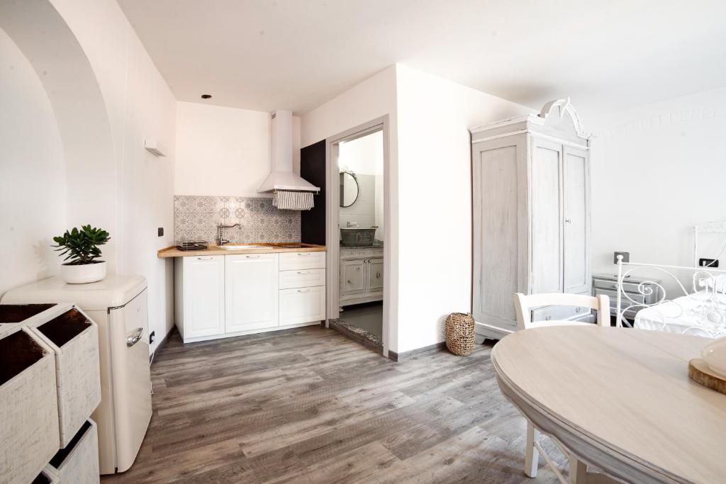 LA CORTE SUL LAGO - Habitación Doble O Twin Con Baño Privado