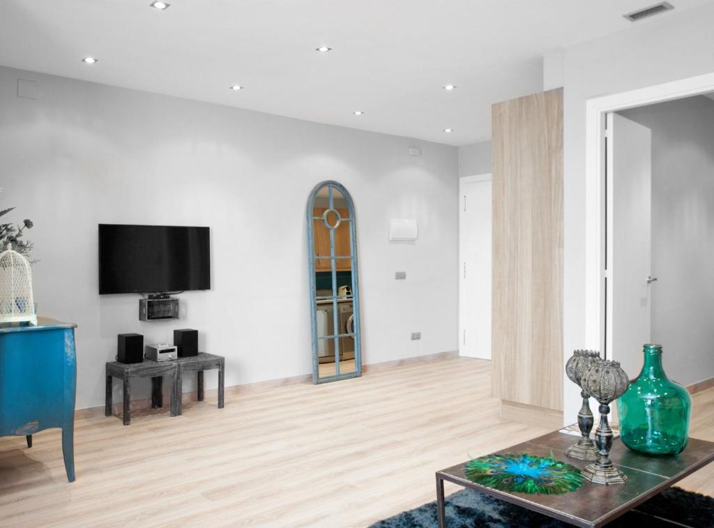 BCN Rambla Catalunya Apartments - One-Bedroom Apartment