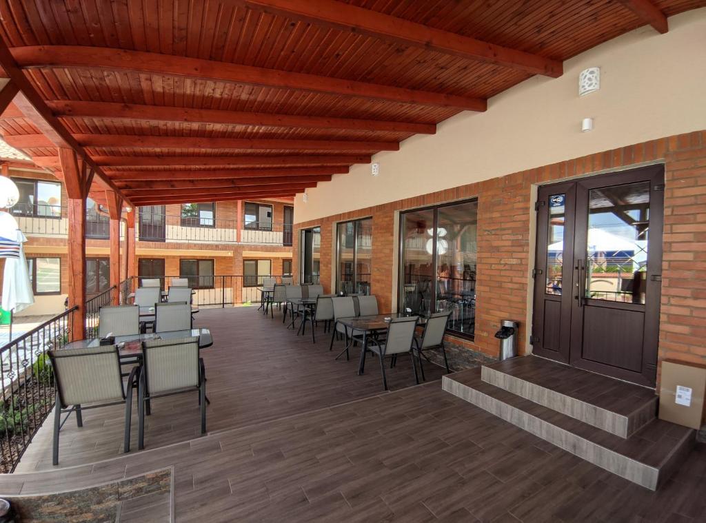 Restaurace v ubytování Гостинний дім Александрія