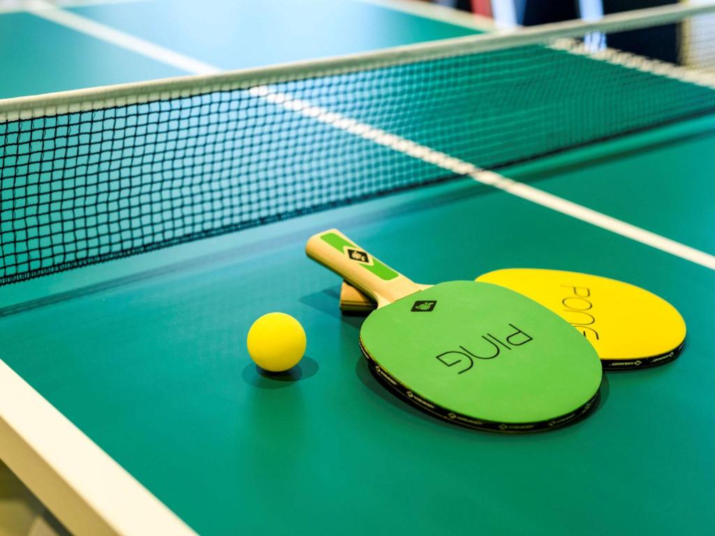 Tenis a/nebo squash v ubytování ibis budget Winterthur nebo okolí