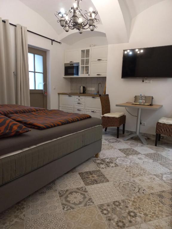 A-M Condominium - One-Bedroom Apartment