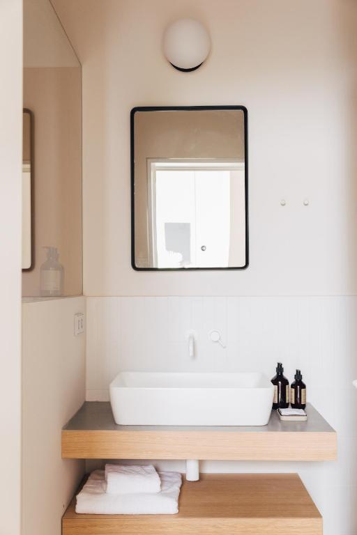 Plácido y Grata - Resim 17