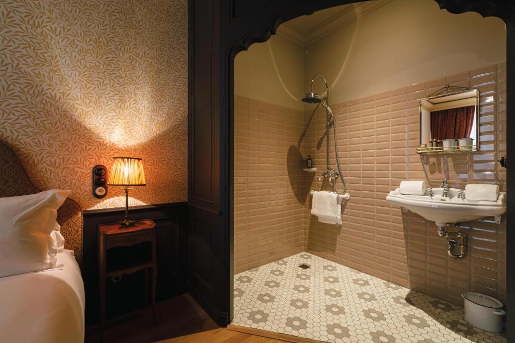 Bayard Bellecour - Resim 32