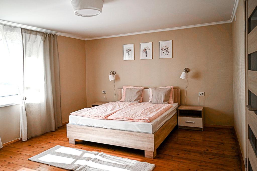 Приватна садиба Затишок - Housity