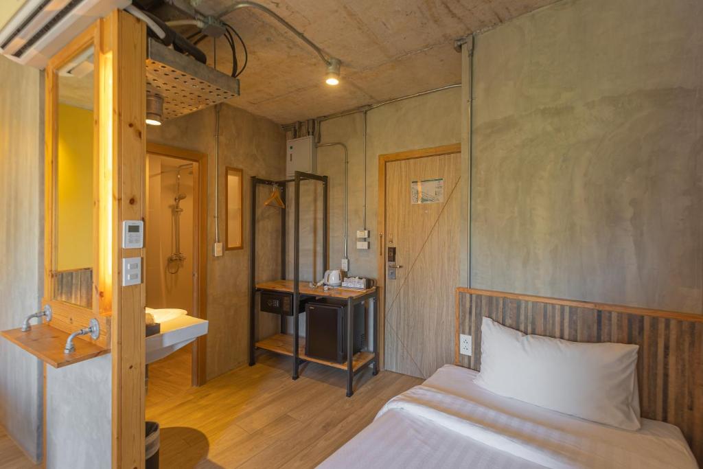 EcoLoft Hotel - SHA Plus photo