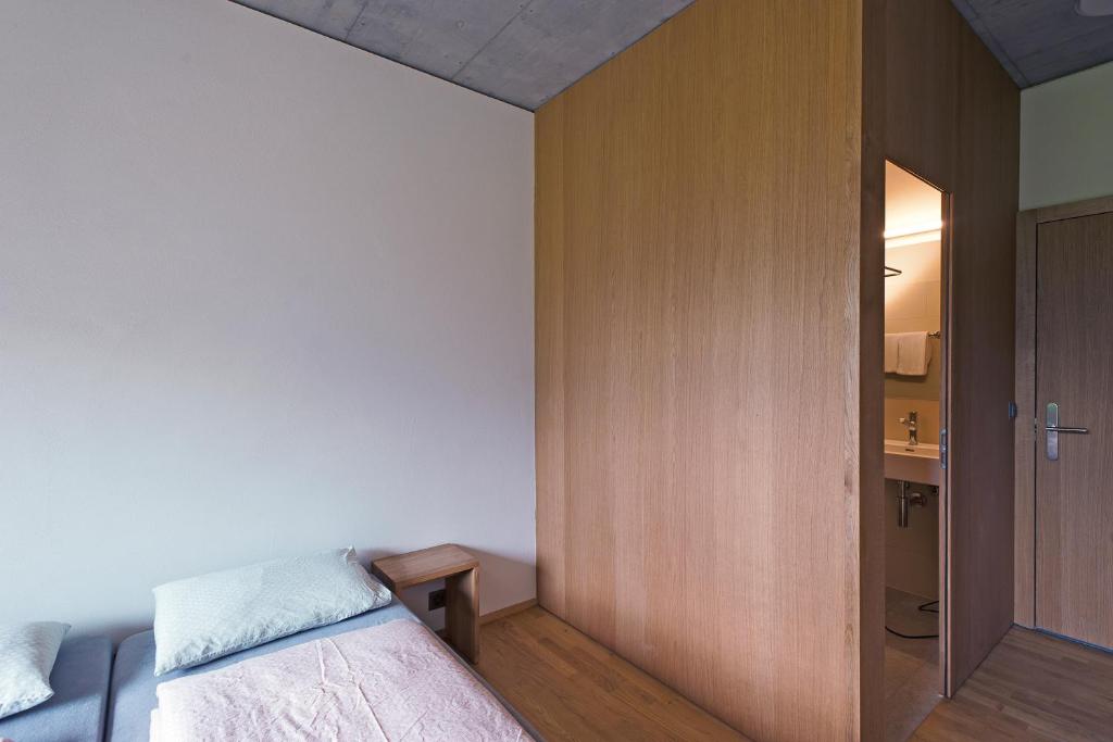 Interlaken Youth Hostel - Resim 35