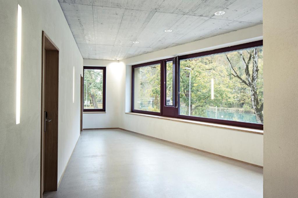 Interlaken Youth Hostel - Resim 45