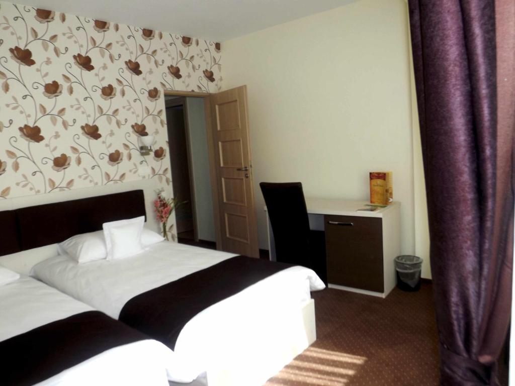 West Plaza Residence - Resim 15