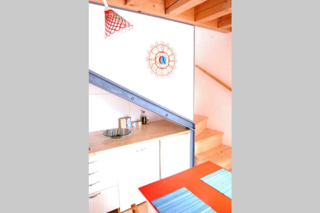 Zdjęcie z galerii obiektu Casa arancione a Burano w mieście Burano