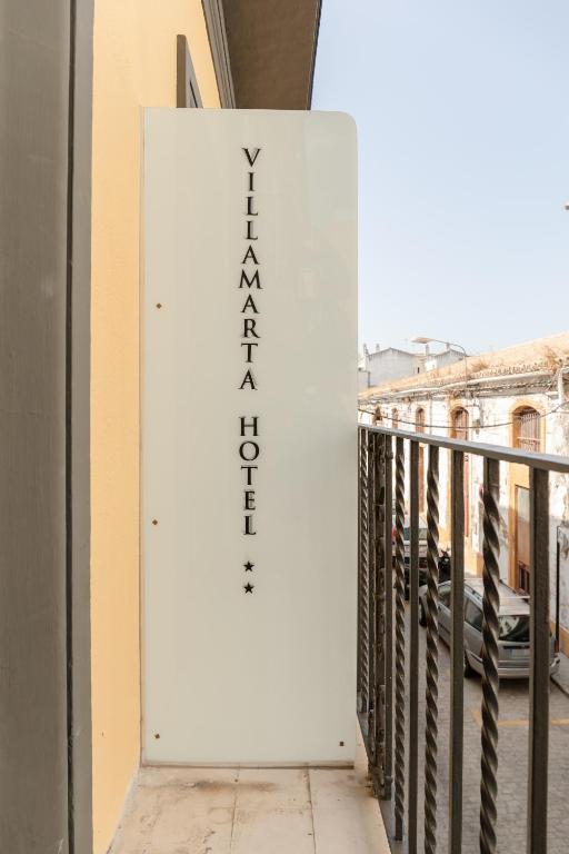 Balkón nebo terasa v ubytování Villamarta Boutique Rooms