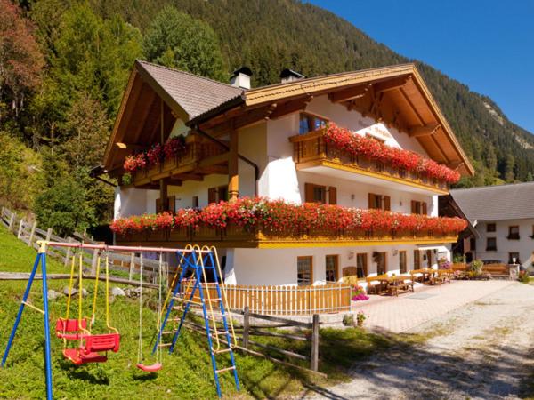 Nespecifikovaný výhled na hory nebo výhled na hory při pohledu z bed and breakfast