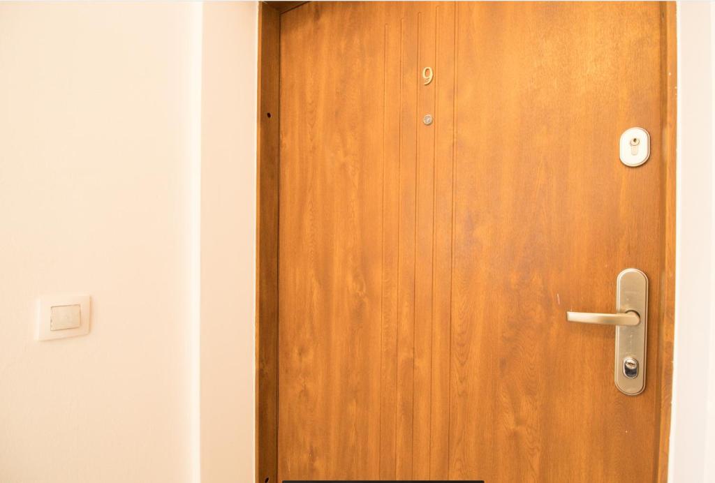 Studio-Apartment between Schoenbrunn & the City Center (09) - 一居室公寓