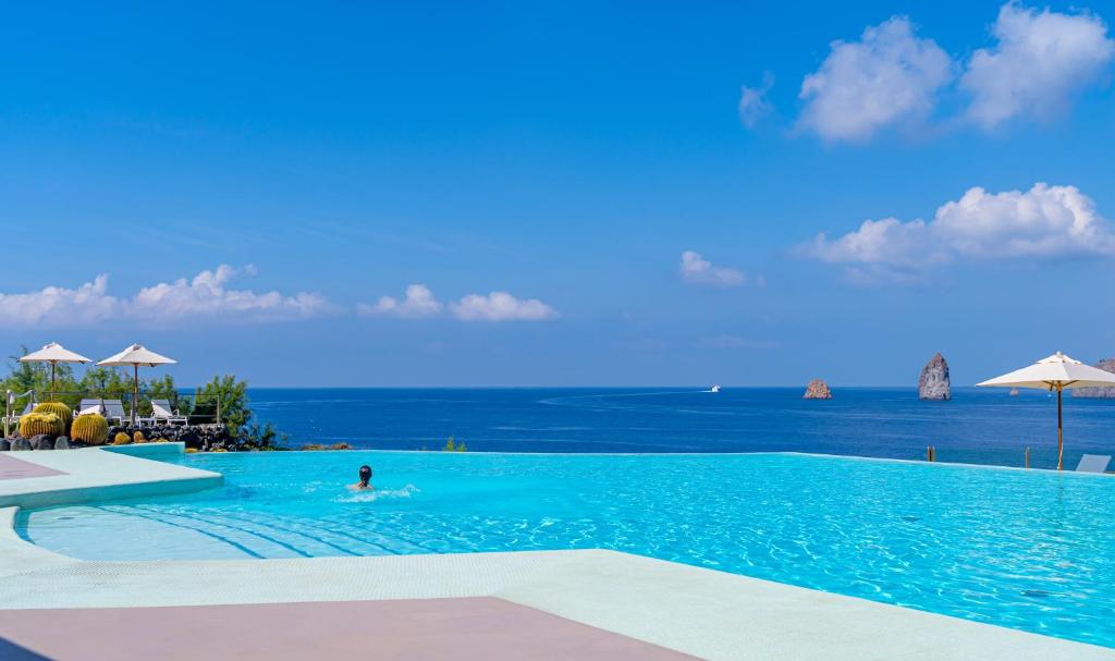 Therasia Resort Sea and SPA - The Leading Hotels of the World