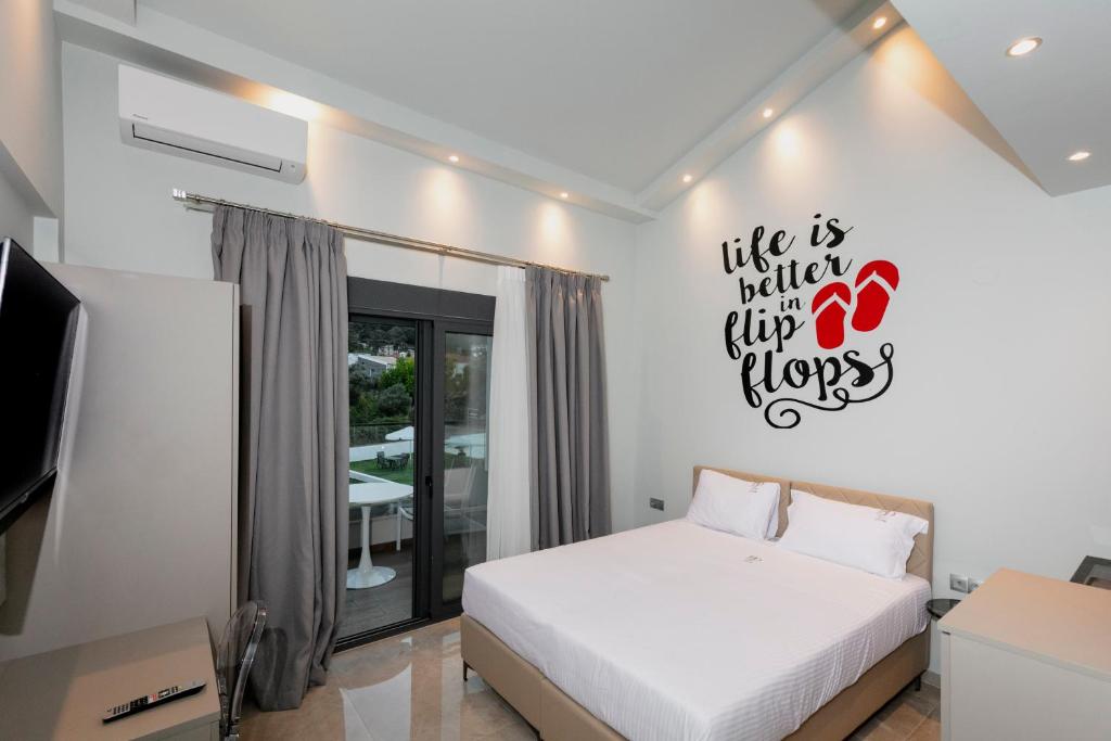 B&D Luxury Suites - 14