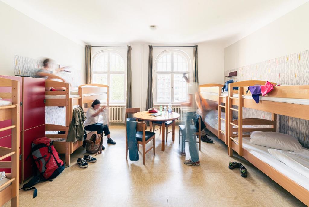 Hosté ubytování Three Little Pigs Hostel - Your Berlin Castle