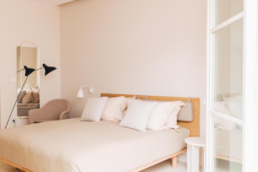 Plácido y Grata - Resim 24