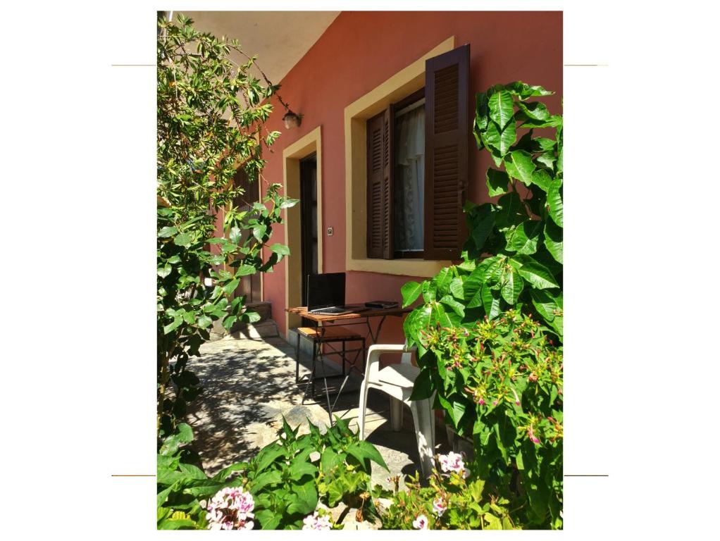 Fotografie z fotogalerie ubytování Lovely Studio in Agios Mattheus v destinaci Ágios Matthaíos