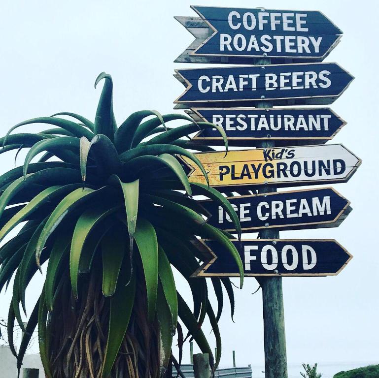 Aston Bay Holiday Home, Jeffreys Bay (updated prices 2024)