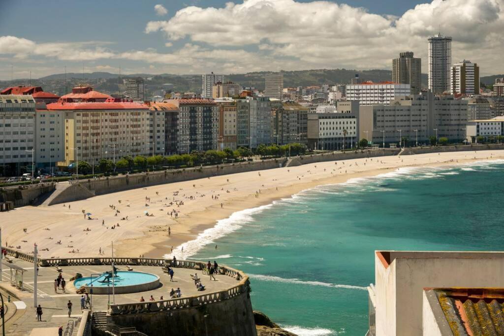 Orzan Beach 1 by TheBlueWaveApartments com, A Coruña ...