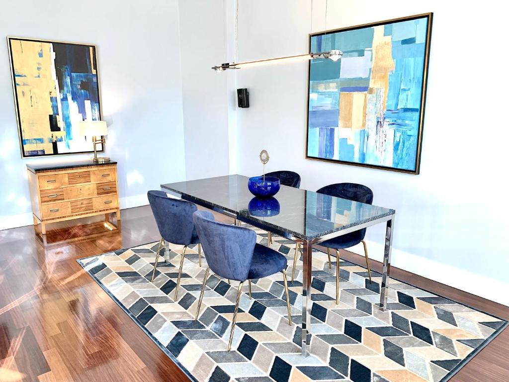 MONDRIAN Luxury Suites & Apartments Market Square I - Resim 35