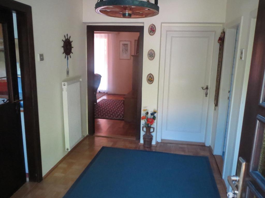 Łóżko lub łóżka w pokoju w obiekcie Bungalow Möwe