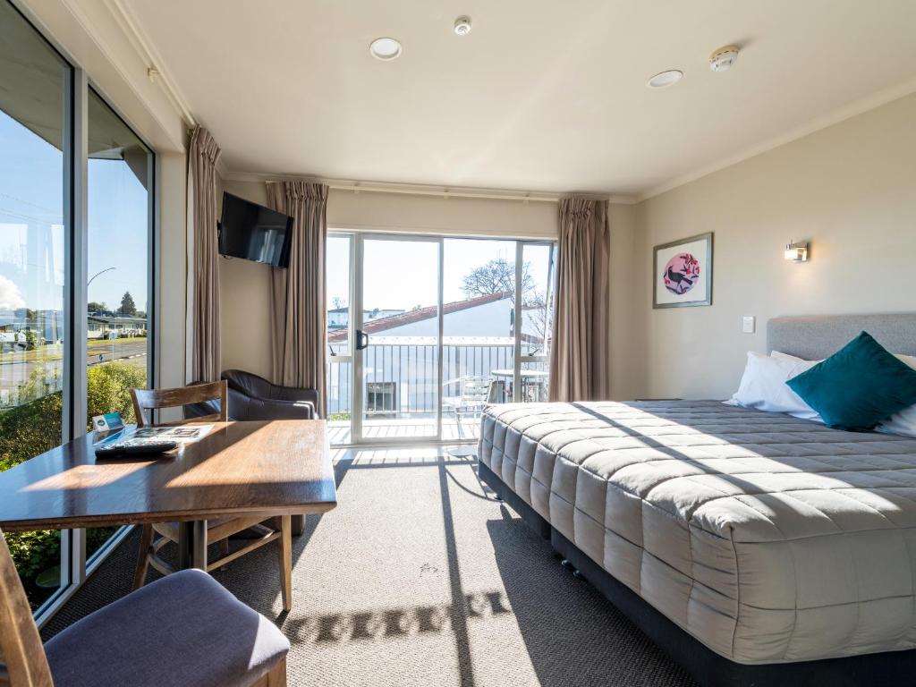 Lake Taupo Motor Inn - Resim 2