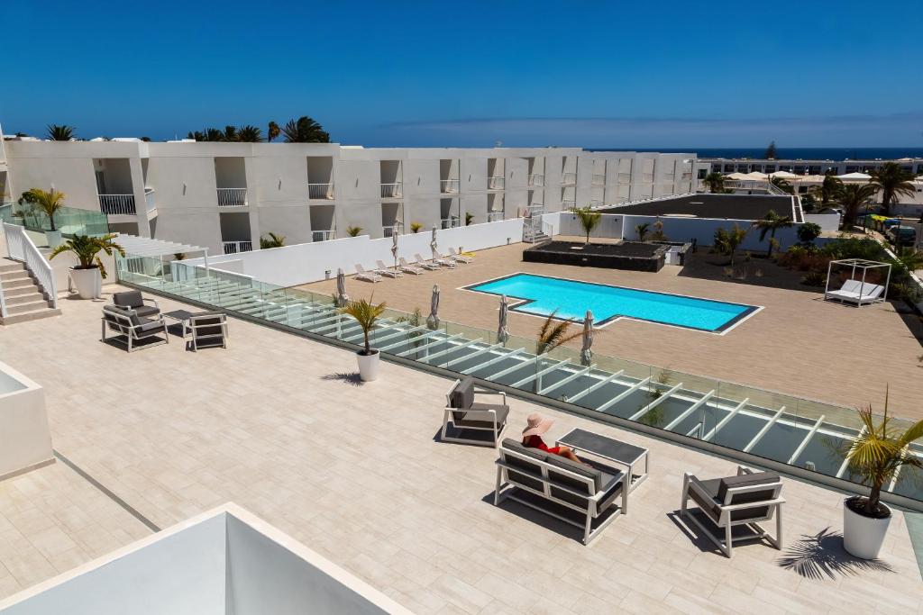 Πισίνα στο ή κοντά στο Luxury Senator Apartments
