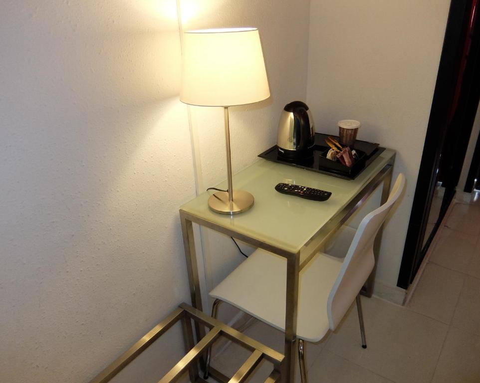 Hotel Medicis - Resim 12