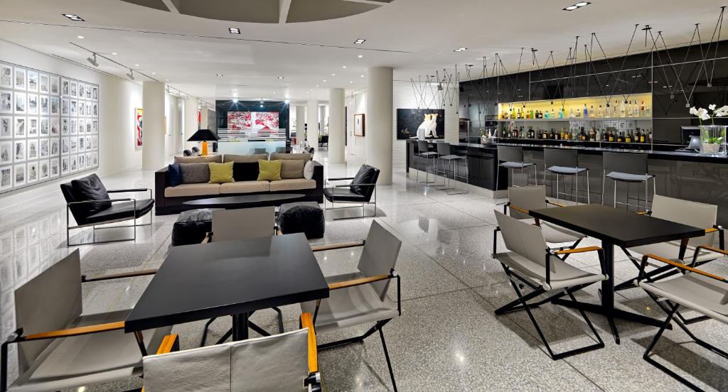 H10 Art Gallery 4* Sup - Resim 35